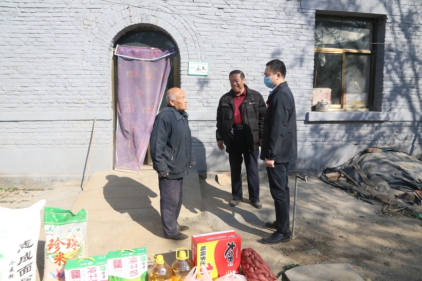 心系贫困户  帮扶送温暖  ——药都集团在行动