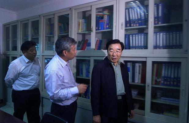 河北省委书记、省人大常委会主任张庆黎来药都集团视察工作